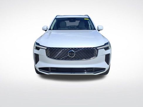New 2026 Volvo XC90 T8 Ultra w/ Protection Package Premier AWD/4WD image 2