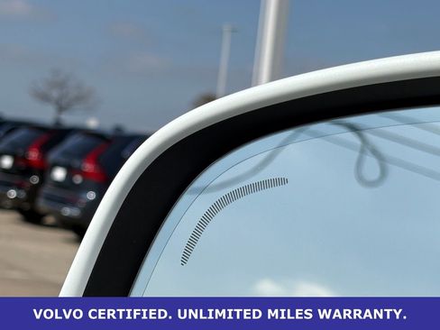 Certified 2025 Volvo XC40 B5 Plus image 12