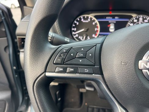 Used 2024 Nissan Sentra SV image 15