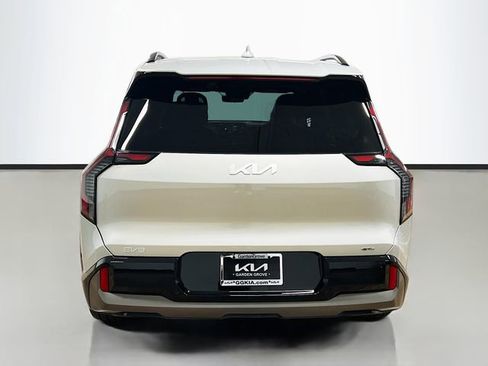 New 2026 Kia EV9 GT-Line image 6