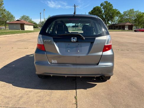 Used 2011 Honda Fit image 24
