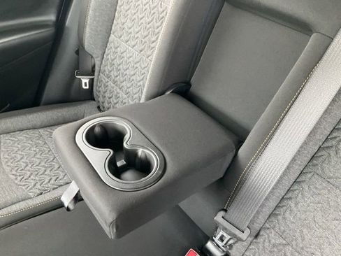 Used 2023 Chevrolet Equinox LT image 27