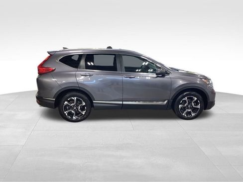 Used 2018 Honda CR-V Touring image 10