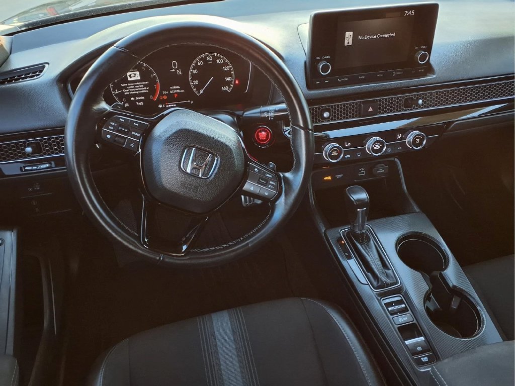 Used 2023 Honda Civic Sport image 13
