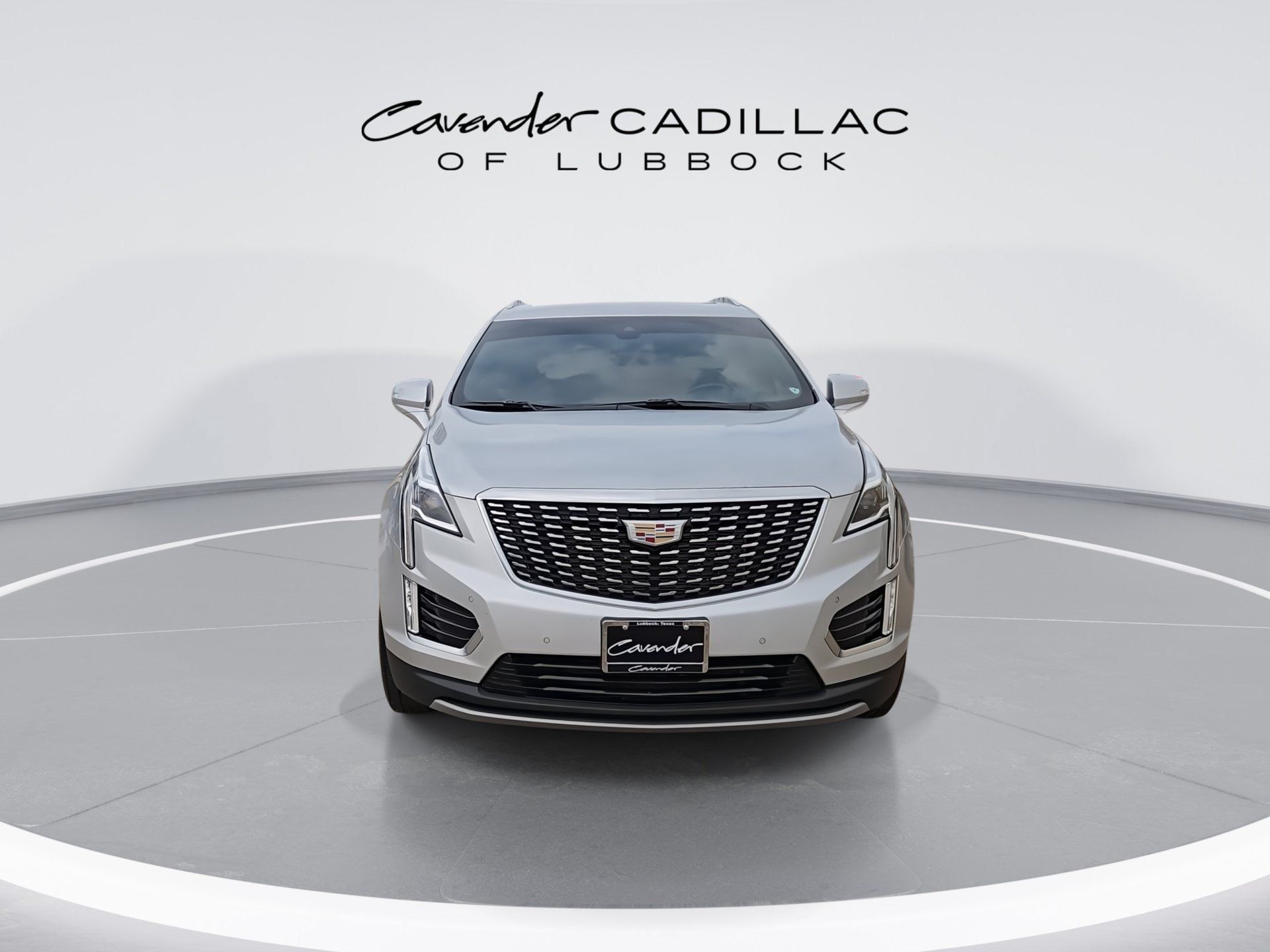 Used 2020 Cadillac XT5 Premium Luxury FWD image 3