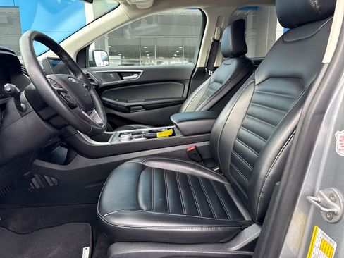 Used 2024 Ford Edge SEL image 9