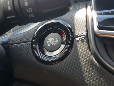 New 2025 Jeep Compass Limited w/ Sun & Sound Group image 35