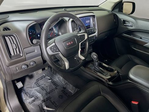Used 2022 GMC Canyon Elevation w/ Elevation Premium Package AWD/4WD image 9