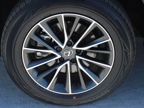 Used 2024 Lexus NX 350h AWD w/ Cold Area Package image 9
