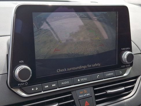 Certified 2025 Nissan Altima 2.5 S FWD image 17