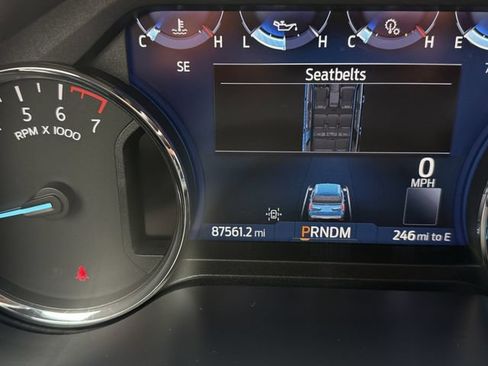 Used 2022 Ford Expedition Limited AWD/4WD image 17