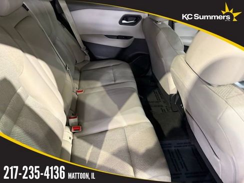 Certified 2025 Nissan Rogue SV image 31