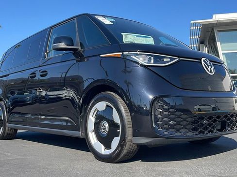 New 2025 Volkswagen ID. Buzz Pro S image 5