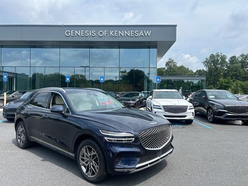 Used 2023 Genesis GV70 2.5T w/ Advanced Package AWD/4WD image 1