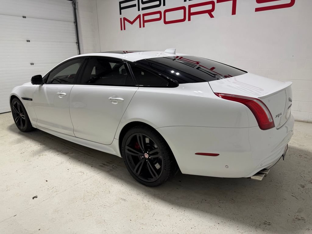 Used 2016 Jaguar XJ RWD image 7
