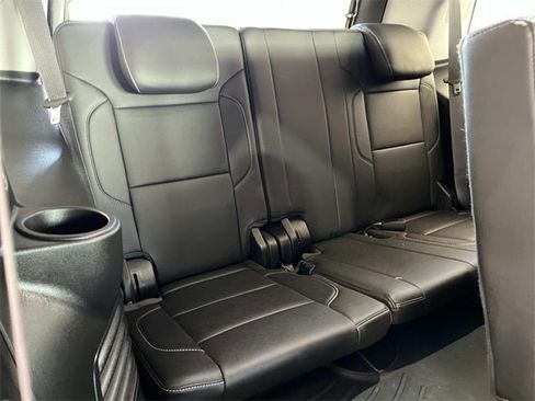 Used 2019 Chevrolet Tahoe LT w/ Luxury Package image 21