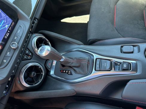 Used 2021 Chevrolet Camaro ZL1 RWD image 43