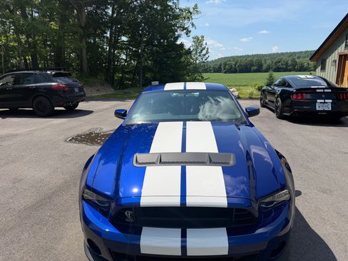 Used 2013 Ford Mustang Shelby GT500 RWD image 4