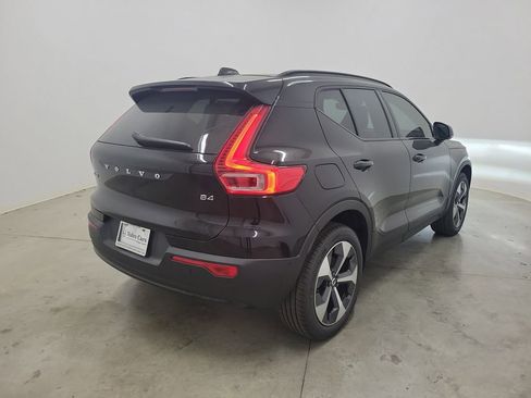 New 2026 Volvo XC40 B4 Plus w/ Protection Package Premier FWD image 5