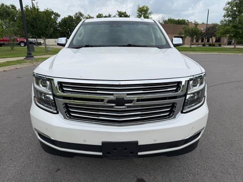 Used 2018 Chevrolet Suburban Premier AWD/4WD image 2