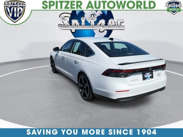 Used 2025 Honda Accord Sport image 7
