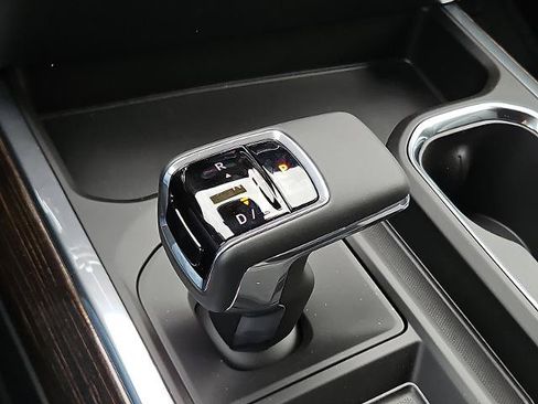 New 2026 GMC Sierra 1500 Elevation w/ Elevation Premium Package AWD/4WD image 12