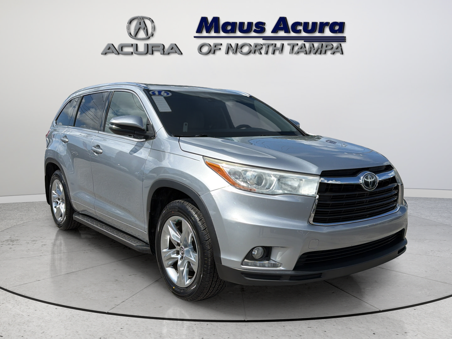 Used 2016 Toyota Highlander Limited Platinum FWD image 1