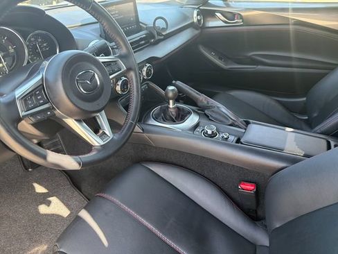 Used 2019 MAZDA MX-5 Miata Grand Touring RWD image 11