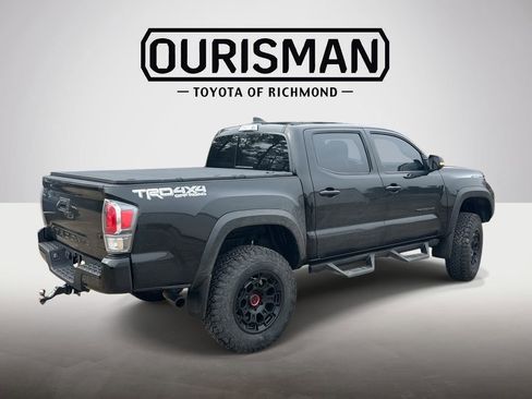 Used 2023 Toyota Tacoma TRD Off-Road w/ Advanced Technology Package image 5