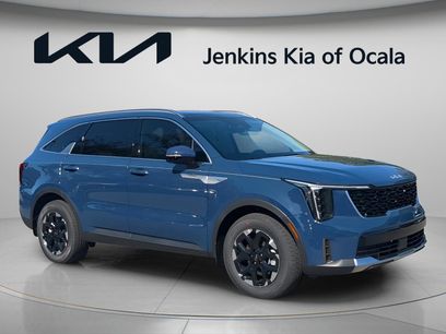 New 2026 Kia Sorento S w/ S Panoramic Sunroof Package