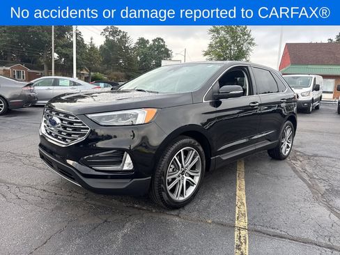 Used 2024 Ford Edge Titanium w/ Equipment Group 301A AWD/4WD image 2