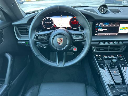 Used 2025 Porsche 911 Carrera image 14