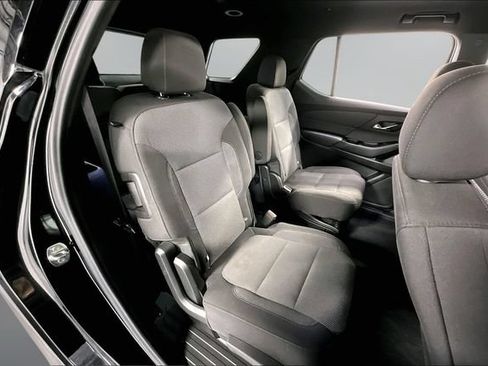 Used 2023 Chevrolet Traverse LT AWD/4WD image 24