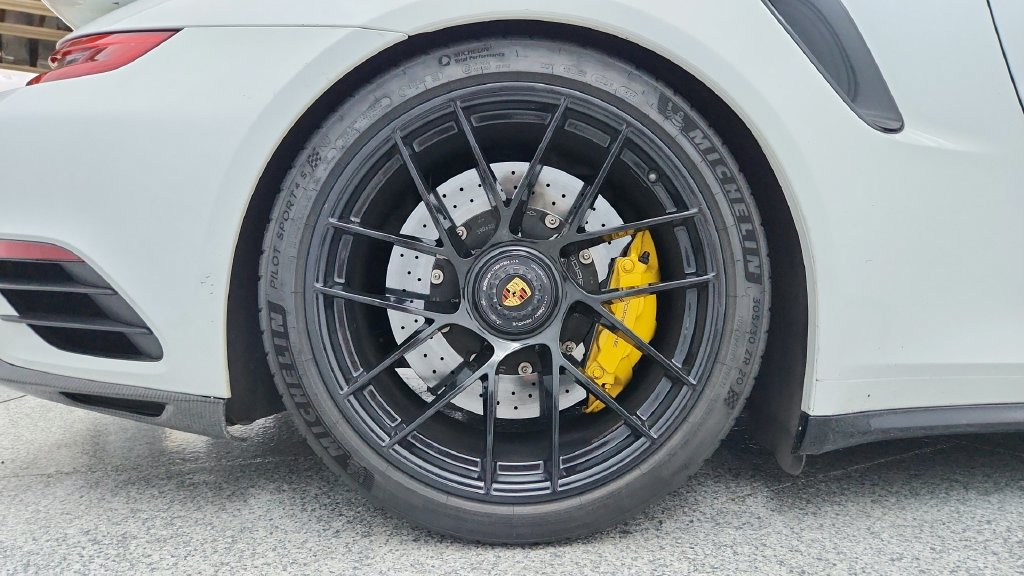 Used 2017 Porsche 911 Turbo S AWD/4WD image 35
