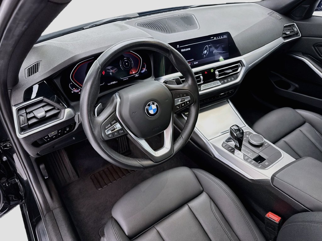 Certified 2019 BMW 330i Sedan w/ Driving Assistance Package RWD image 9