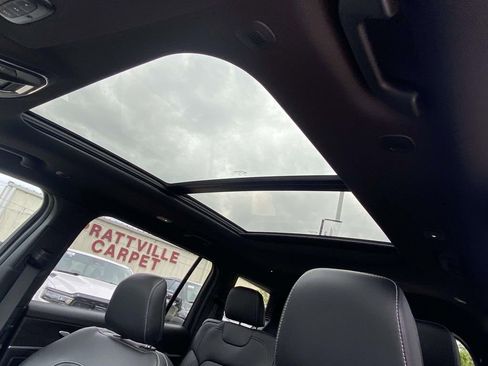 New 2026 Jeep Grand Cherokee L Limited w/ Limited Altitude Package RWD image 41