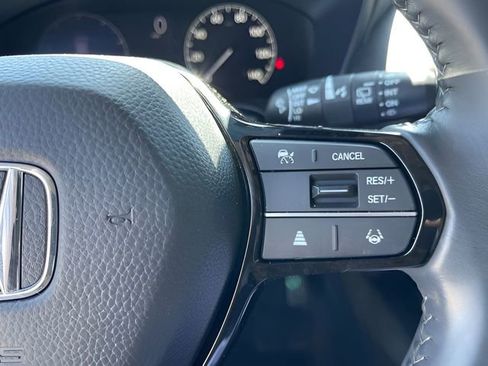 Used 2023 Honda HR-V EX-L image 19
