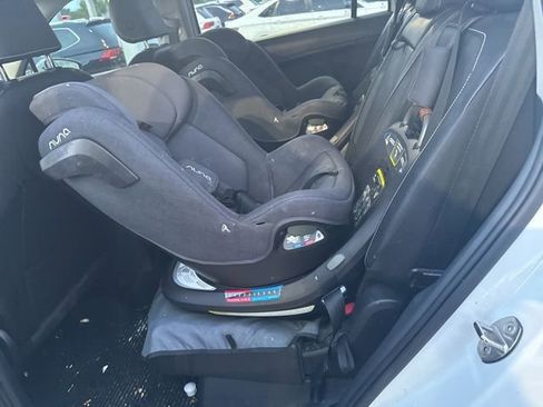 Used 2021 Volkswagen Tiguan SEL image 5