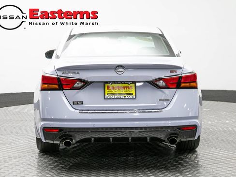 Used 2023 Nissan Altima 2.0 SR FWD image 6