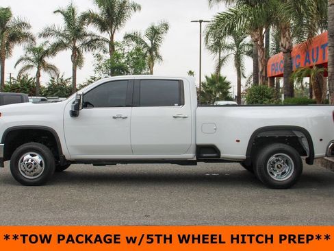 Used 2023 Chevrolet Silverado 3500 LTZ w/ LTZ Convenience Package image 5