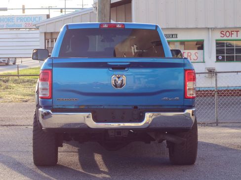 Used 2021 RAM 2500 Big Horn image 6