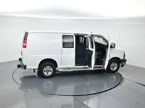 Used 2023 GMC Savana 2500 w/ Driver Convenience Package image 41