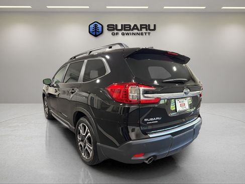 Certified 2025 Subaru Ascent Limited w/ Popular Package #1 AWD/4WD image 3