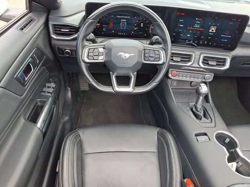 Used 2025 Ford Mustang Premium RWD image 3