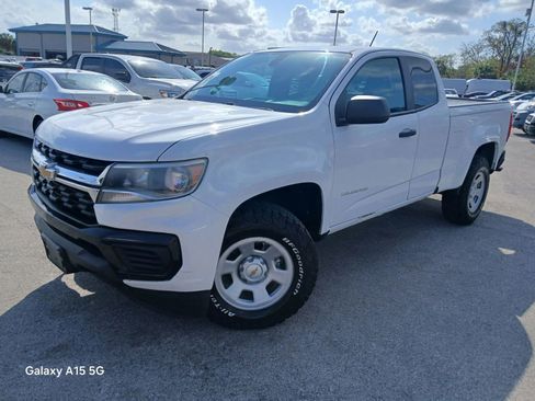 Used 2021 Chevrolet Colorado W/T w/ WT Convenience Package RWD image 2