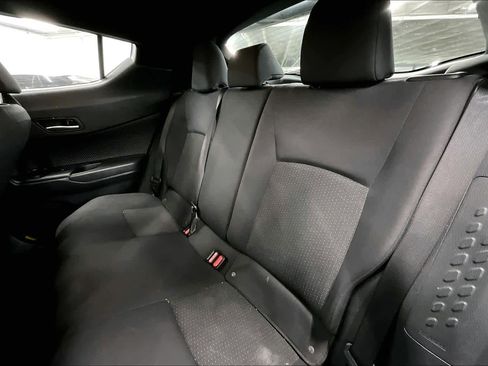 Used 2018 Toyota C-HR XLE image 14