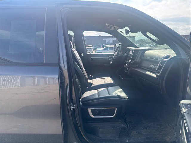 Used 2024 RAM 1500 Laramie AWD/4WD image 19