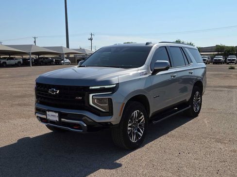 Used 2026 Chevrolet Tahoe Z71 w/ Comfort Package AWD/4WD image 4