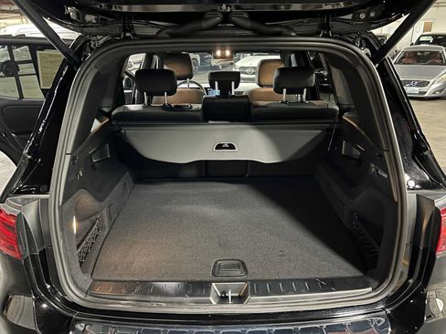 Certified 2026 Mercedes-Benz GLB 250 4MATIC image 17