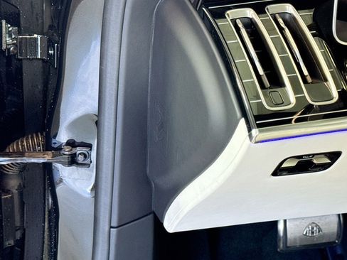 New 2026 Mercedes-Benz Maybach S 680 4MATIC image 10